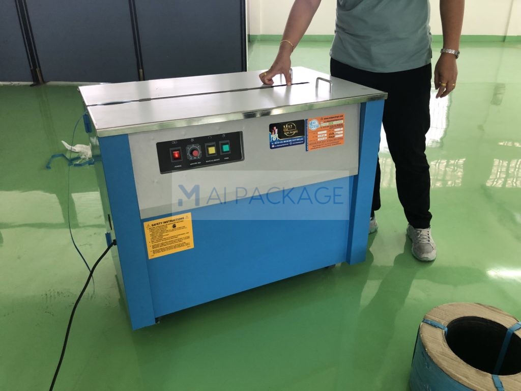 เครื่องแพ็คกล่อง Strapping Machine,เครื่องแพ็คกล่องนำเข้าคุณภาพดีเกรดA,เครื่องรัดกล่องนำเข้า, เครื่องกล่องจีน,เครื่องรัดกล่องไต้หวัน,เครื่องรัดกล่องญี่ปุ่น,เครื่องรัดกล่อมมือ1,เครื่องรัดกล่องมือ2,เครืองรัดกล่องระบบอัตโนมัติ,เครื่องแพ็คระบบออโต้