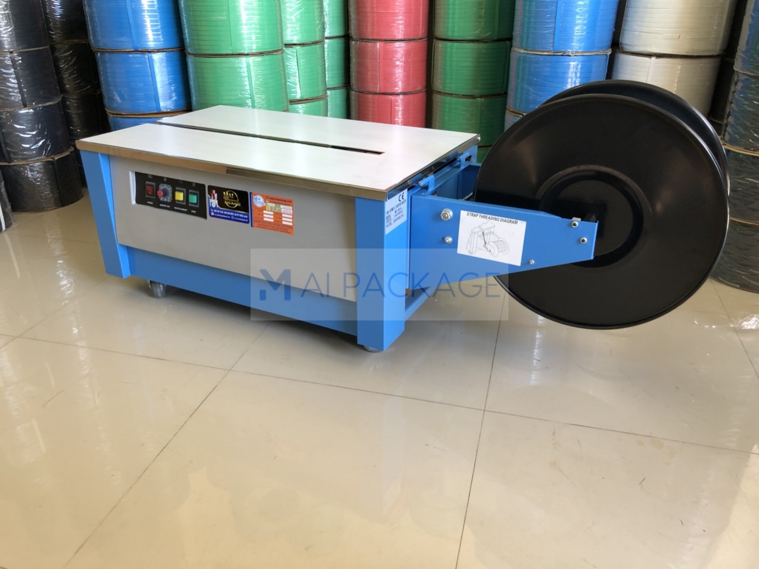 เครื่องรัดกล่อง,เครื่องนรัดกล่องกึ่งอัตโนมัติรุ่นWE-801L