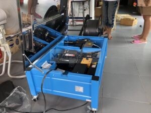 เครื่องรัดกล่อง,เครื่องรัดกล่องรุ่นTP-202L,เครื่องรัดกล่องไต้หวันทรงเตี้ย